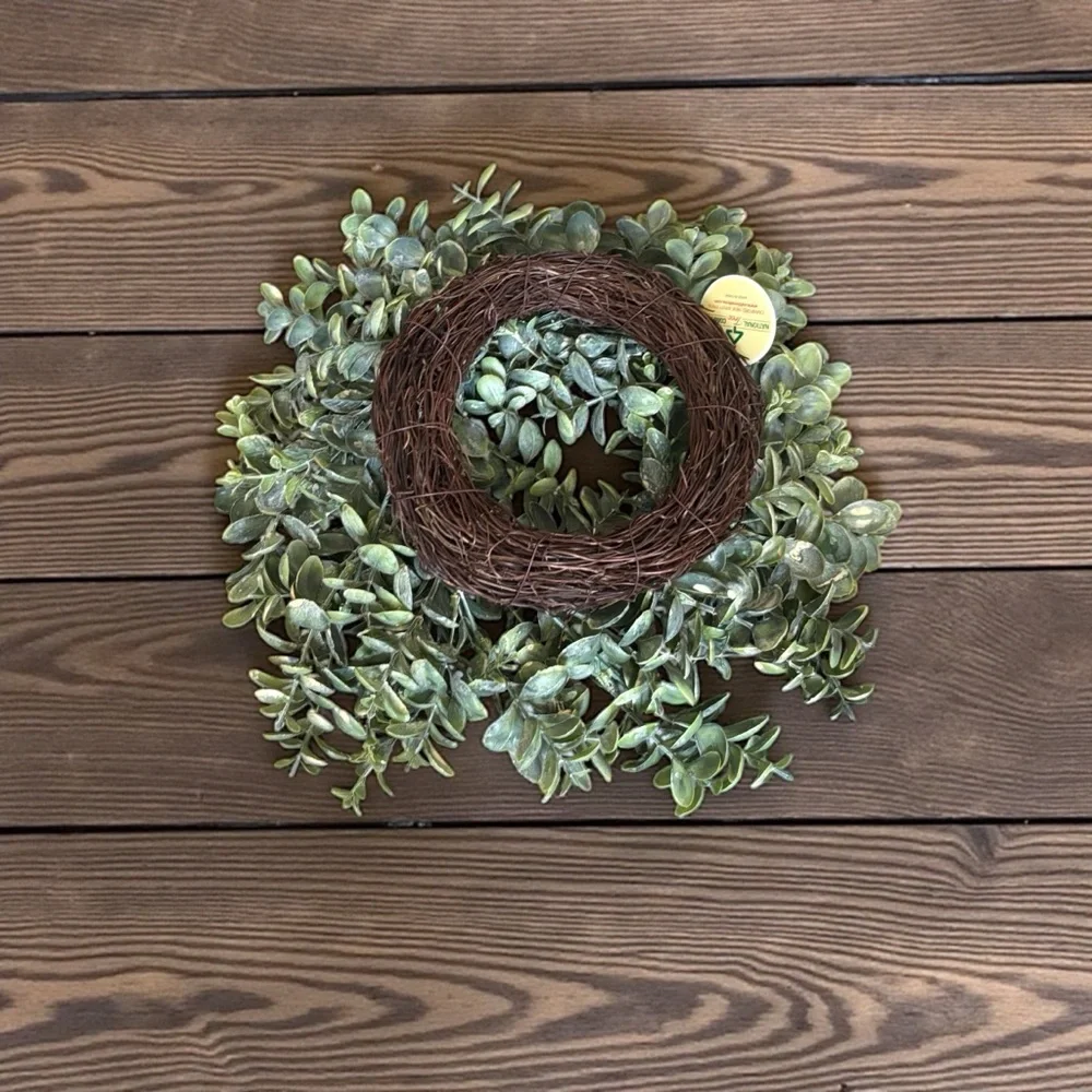 National Tree Company Elegant Green Faux Eucalyptus Wreath For Home